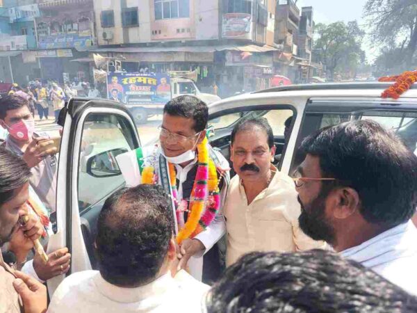 प्रदेश कांग्रेस अध्यक्ष ने केंद्र के मोदी सरकार पर लगाया सौतेला व्यवहार का आरोप