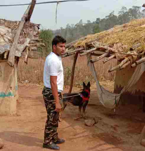 अचानकमार टाइगर रिजर्व बिलासपुर के स्निफर डॉग स्क्वायड की टीम ने तेंदुवा शिकार प्रकरण में दो लोगों को पकड़ा, अपराधियों तक पहुंचने में विशिष्ट भूमिका