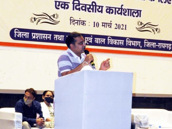 शासकीय योजनाओं के जमीनी क्रियान्वयन में जनप्रतिनिधियों की भूमिका अहम-कलेक्टर भीम सिंह