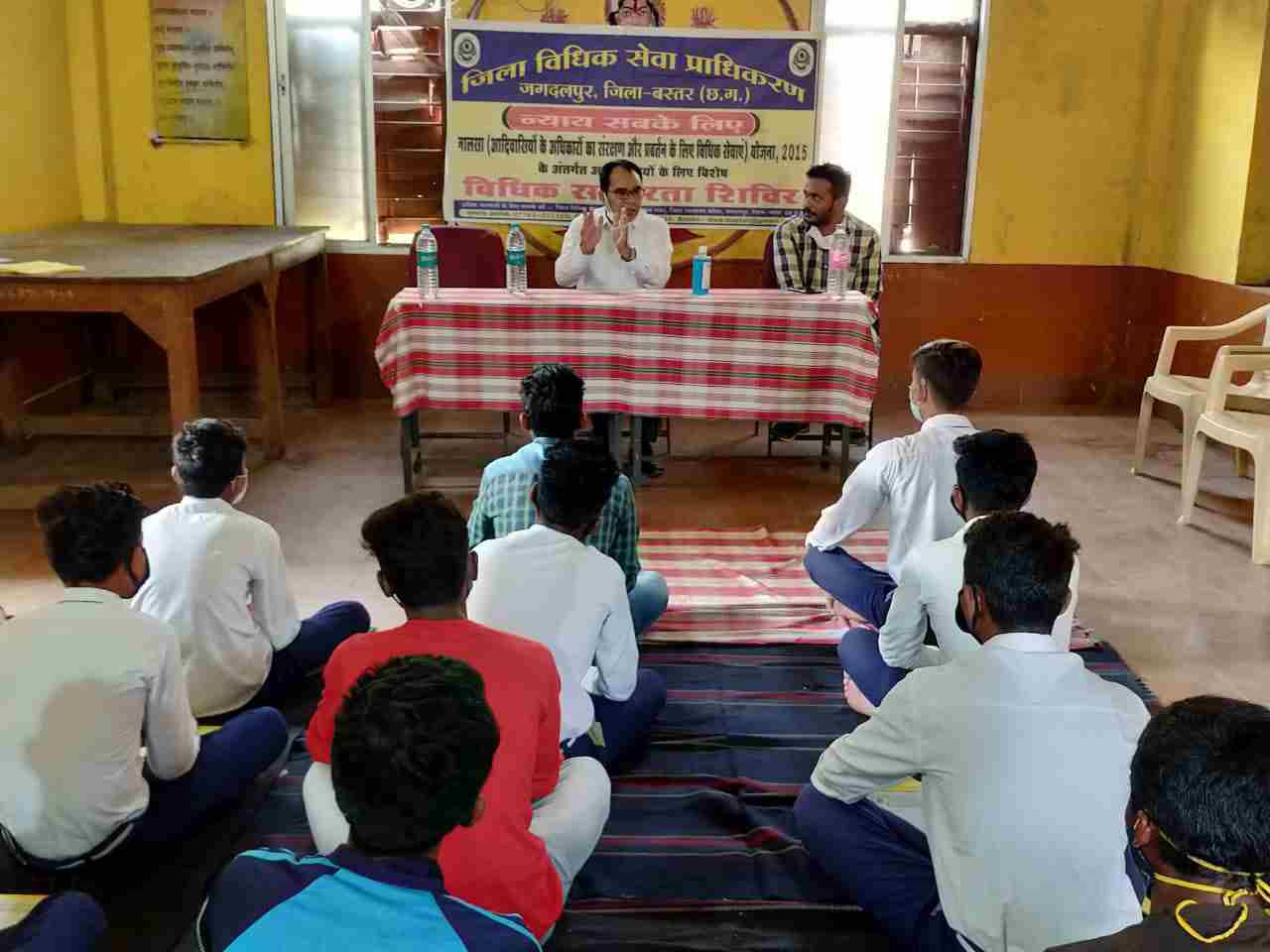 *आज के बच्चे कल के भविष्य: सी.जे.एम. बलराम कुमार देवांगन*