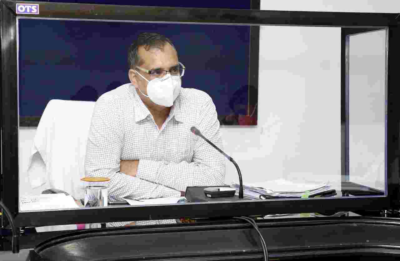 मास्क नहीं लगाने वालों की होगी कोरोना जांच-कलेक्टर जांच कराने से मना करने पर होगी एफ आईआर