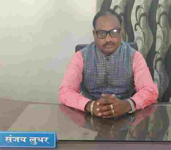 संजय लूथर ने कानन पेंडारी जू अधीक्षक का पदभार ग्रहण किया, जु की कमियों का शीघ्र निराकरण करेंगे :श्री लूथर