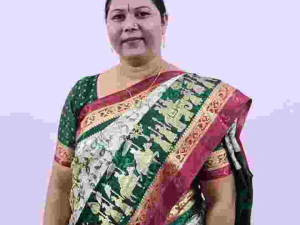 बस्तर में हुए नक्सली हमले में शहीदों को नम आंखों से सांसद गोमती साय ने दी श्रद्धांजलि, कहा यह हमला प्रदेश की कांग्रेस सरकार की नाकामी का परिणाम