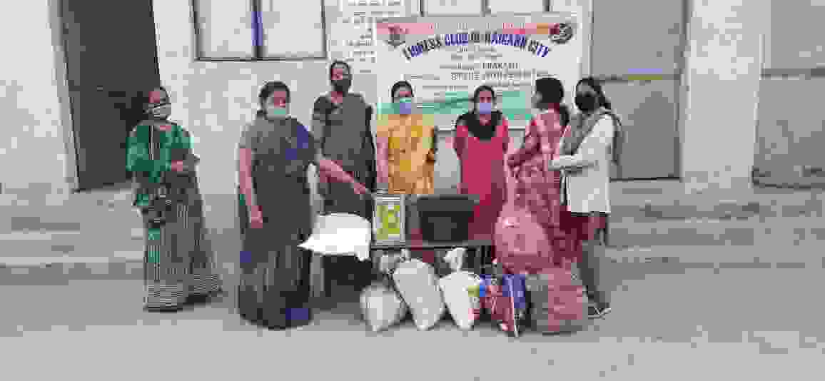 सेवा के क्षेत्र में सतत सक्रिय लायनेस क्लब रायगढ़ सिटी पहुंची मूकबधिर बच्चों के स्कूल
