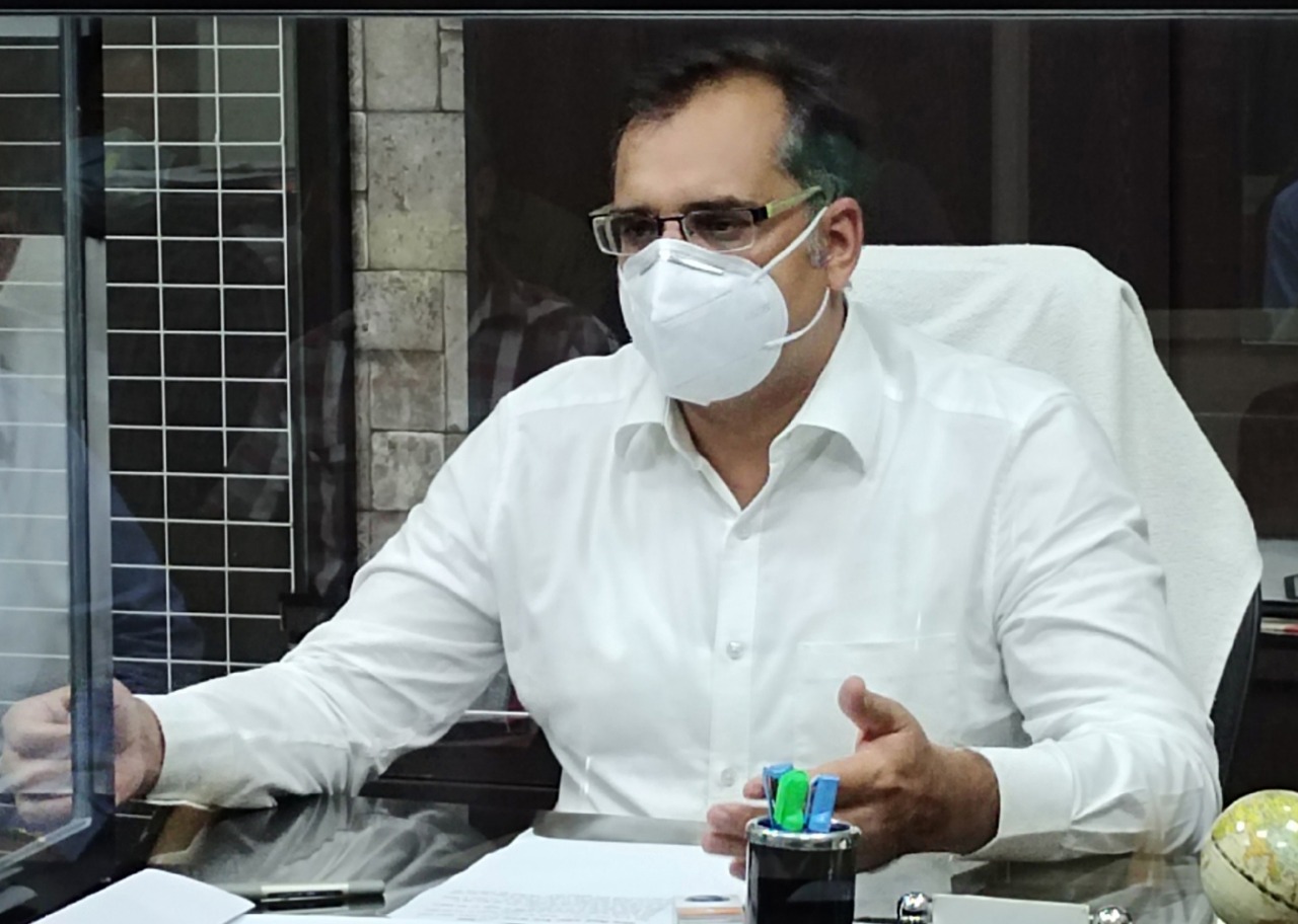 सारंगढ़ अस्पताल में 50 ऑक्सिजनेटेड बेड की सुविधा होगी तैयार:कलेक्टर भीम सिंह