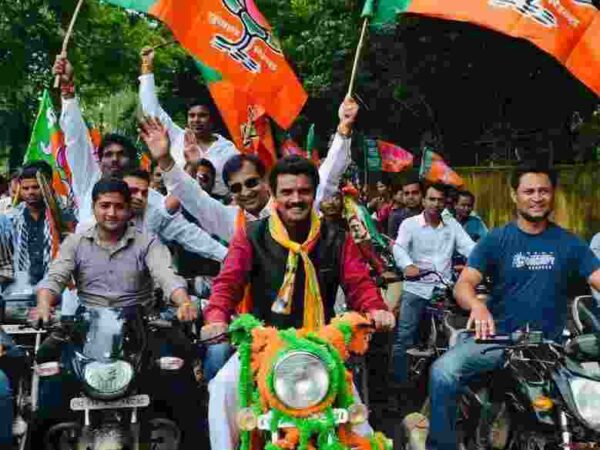 देश कोरोना से लड़ रहा है और कांग्रेस देश से लड़ रही है- नेता प्रतिपक्ष संजय पाण्डेय