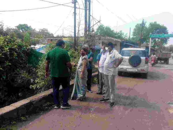 महापौर एवम आयुक्त ने किया पैठु डबरी समेत कई नालों का निरीक्षण