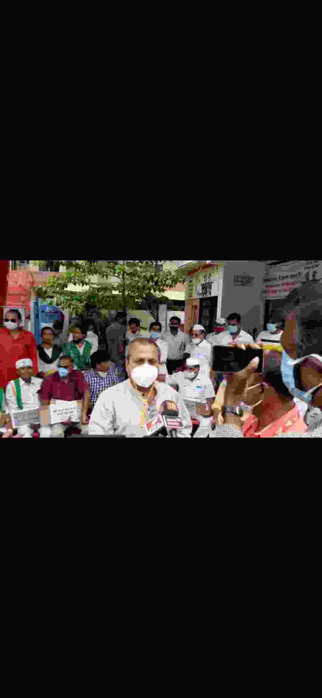 विधायक शैलेष पांडेय ने मोदी सरकार से सवाल किया, जब एक देश – एक टैक्स तो  पेट्रोल, डीजल को जीएसटी से बाहर क्यों  ?