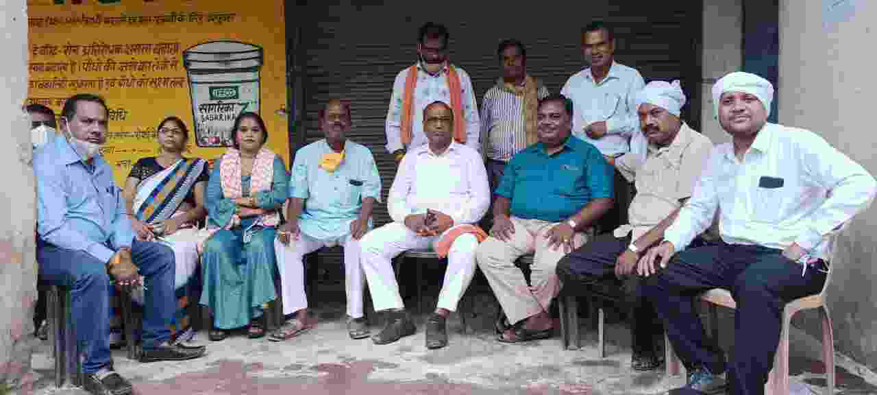 कोटा भाजपा ने किसानों को खाद बीज की हो रही किल्लत को लेकर हल्ला बोल प्रदर्शन किया