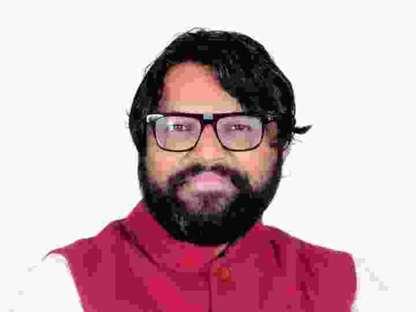 बस्तर में किसानों को खाद की कमीं और समस्याओ पर कांग्रेस व भाजपा घड़ियाली आंसू बहाना करे बन्द-नवनीत चाँद