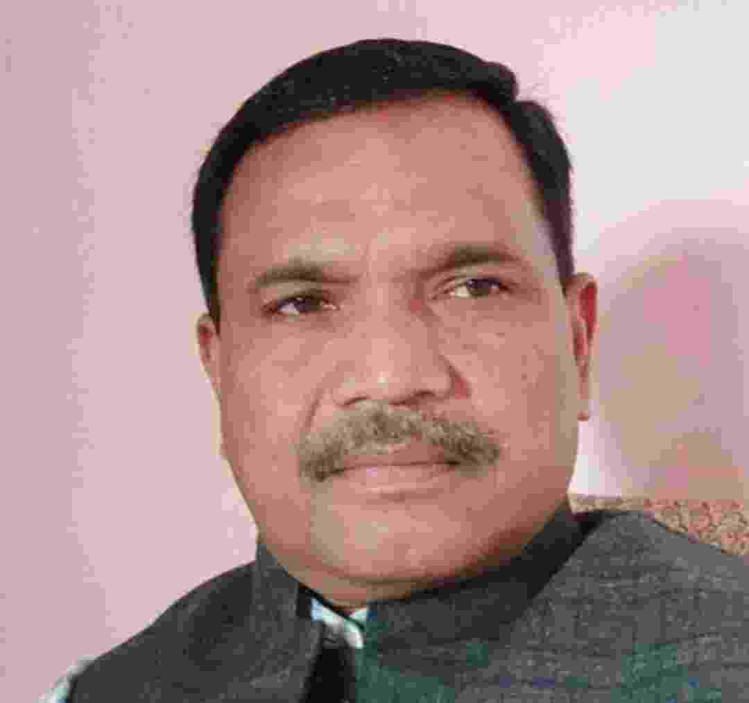 आदिवासी हितेषी होने का ढोंग रचना बंद करें हरीश कवासी, 165 लोगों पर दर्ज एफ.आई.आर. वापस ले सरकार उनकी हैं – मनीराम कश्यप