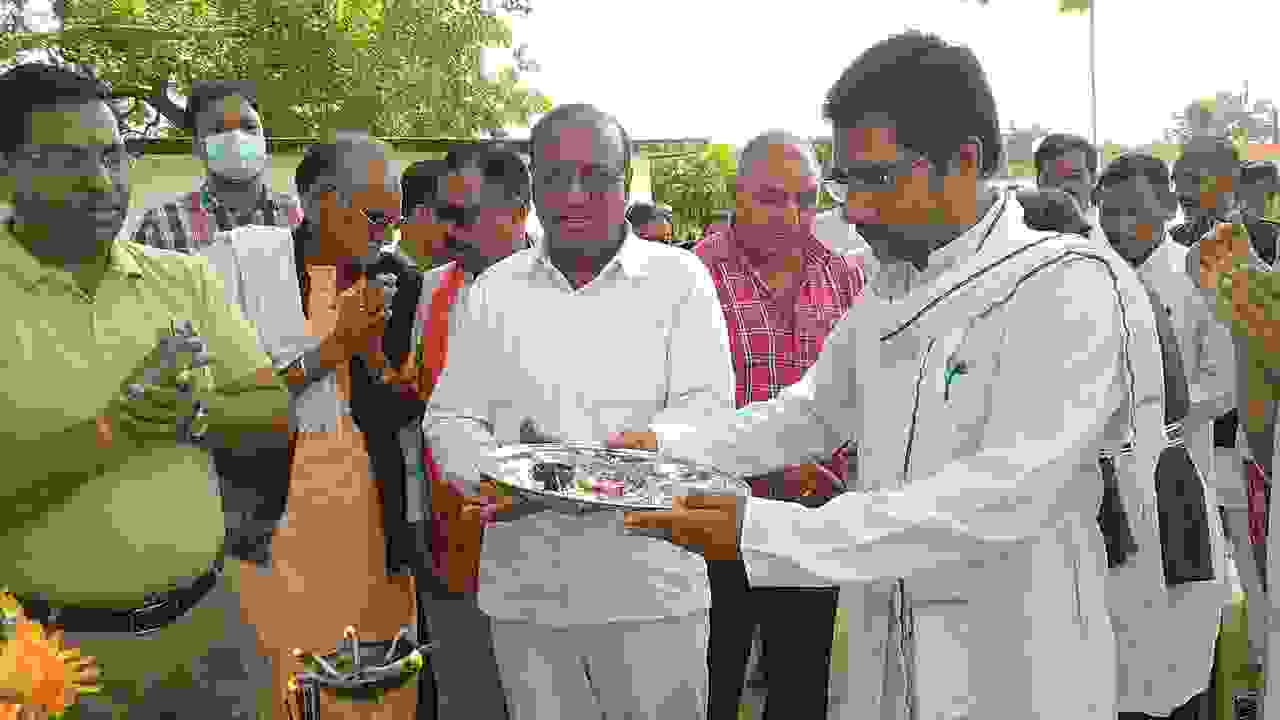 सरस्वती शिशु मंदिर उच्चतर माध्यमिक विद्यालय करगी रोड कोटा में स्वतंत्रता दिवस मनाया गया