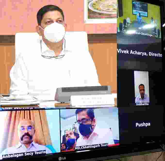 रायपुर : चंदखुरी स्थित माता कौशल्या मंदिर के दर्शन नए स्वरूप में होंगे नवरात्रि के अवसर पर सौन्दर्यीकरण कार्यों का होगा लोकार्पण