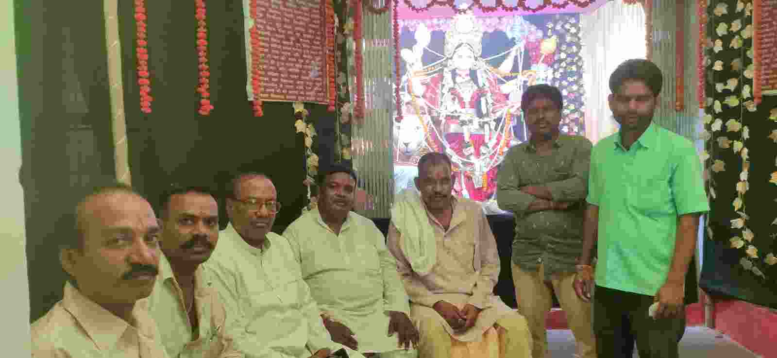 आकर्षक सुंदर झांकियां बेहतरीन प्रस्तुति का शानदार 19 वर्ष नारायणी दुर्गा कोटा का और सम्मान समारोह