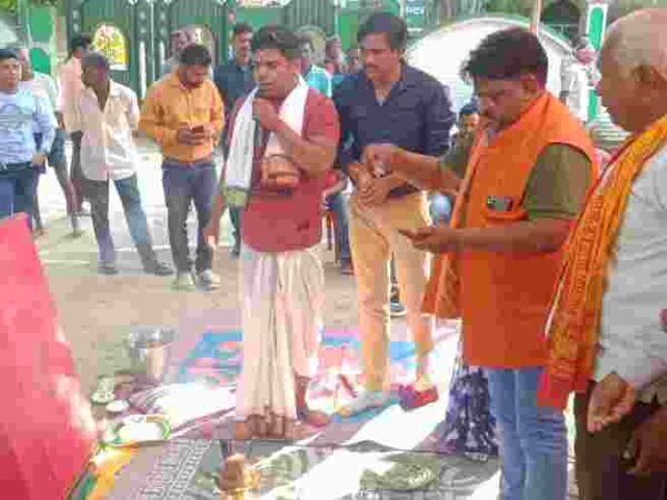 विधायक ने केरडीह में सामुदायिक भवन का लोकार्पण नन्ही बच्ची के हाथ करायामुख्य मंत्री समग्र विकास योजना से 6.50लाख स्वीकृत