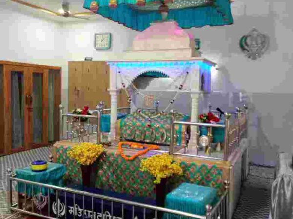 तीन दिवसीय महान कीर्तन दरबार सजेगा गुरुद्वारा साहब आदर्श कॉलोनी में 26 से 28 नवंबर तक