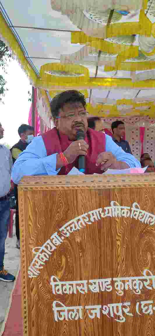 कुनकुरी में विकासखंड स्तरीय युवा महोत्सव उल्लासपूर्वक सम्पन्न