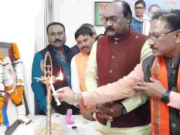 सहज सरल संविधान अगर आज भारत में है तो वह डॉक्टर भीमराव अंबेडकर जी के लिखे संविधान में है : लाल सिंह आर्य