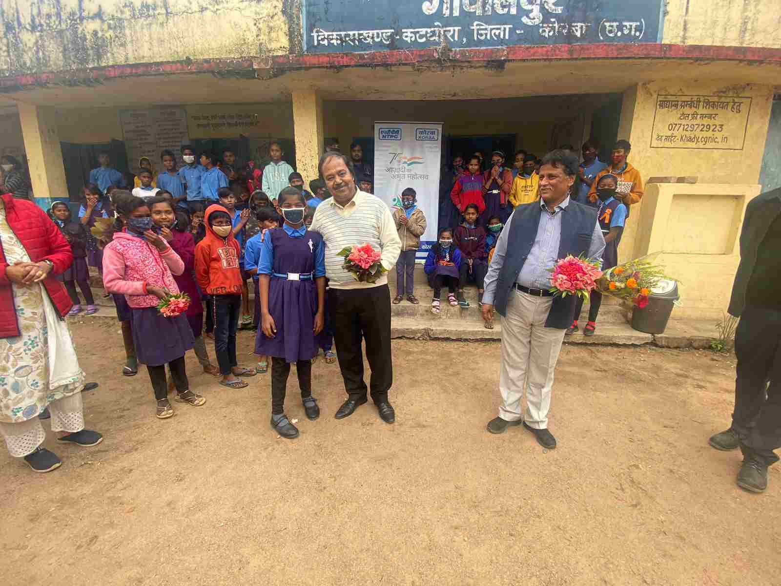 हर काम देश के नाम: एनटीपीसी कोरबा द्वारा सरकारी स्कूल में बोरवेल एवं शौचालयों में पानी कनैक्शन सुविधा की शुरुआत