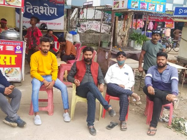 घटिया एवं गुणवत्ता विहीन कार्य कतई बर्दाश्त नहीं करेंगे स्मार्ट सिटी के पैसे का गलत दुरप्रयोग बर्दाश्त नही करेंगे ;रोहित मिश्रा
