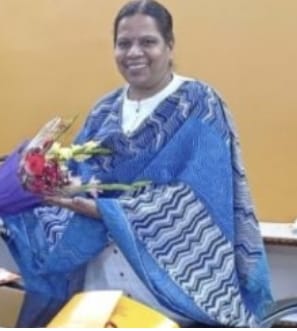 वन रक्षक को हटाने सांसद से लगाई गुहार सरकार की छवि खराब कर रहीं डीएफओ : संतोष मिश्रा सांसद प्रतिनिधि