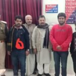 आरपीएफ बिलासपुर ने स्टेशन से बरामद यूपी के युवक को किया परिजनों को सुपुर्द परिजनों ने आरपीएफ को दिया साधुवाद