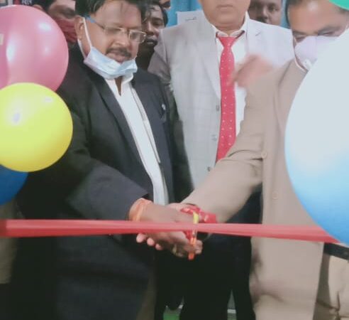 कुनकुरी में धनवंतरी मेडिकल स्टोर का संसदीय सचिव युड़ी मिंज ने किया शुभारम्भ
