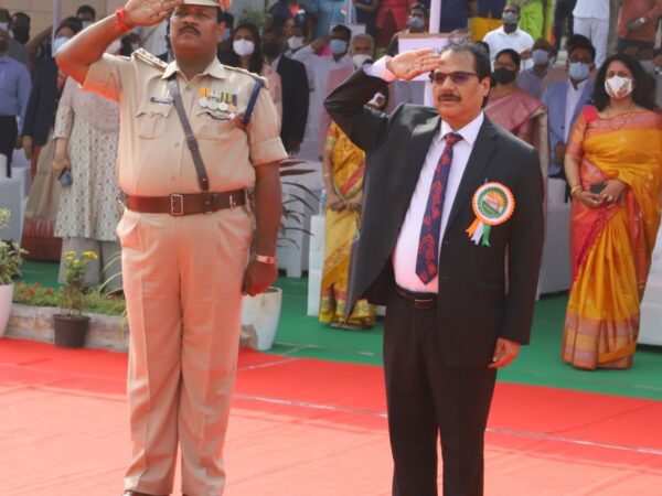 आंध्र प्रदेश हाईकोर्ट ने हर्षोल्लास से मनाया देश का 73 वां गणतंत्र दिवस, छत्तीसगढ़िया चीफ जस्टिस प्रशांत मिश्रा ने किया ध्वजारोहण