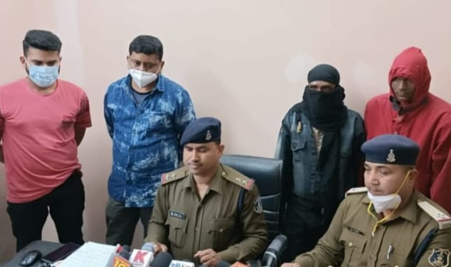कोरबा : कार आगजनी मामले का 24 घंटे के भीतर हुआ खुलासा, आरटीआई कार्यकर्ता के ब्लैकमेलिंग से परेशान होकर गाड़ी में लगाई गई आग