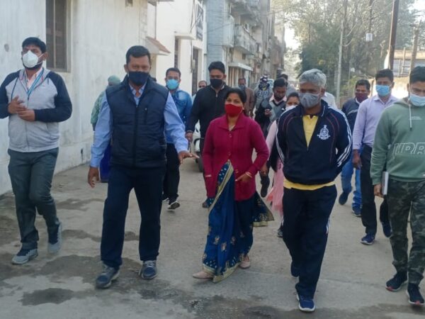 नाली सड़क मरम्मत और जाम कचरे जल्द होंगे साफ-महापौर