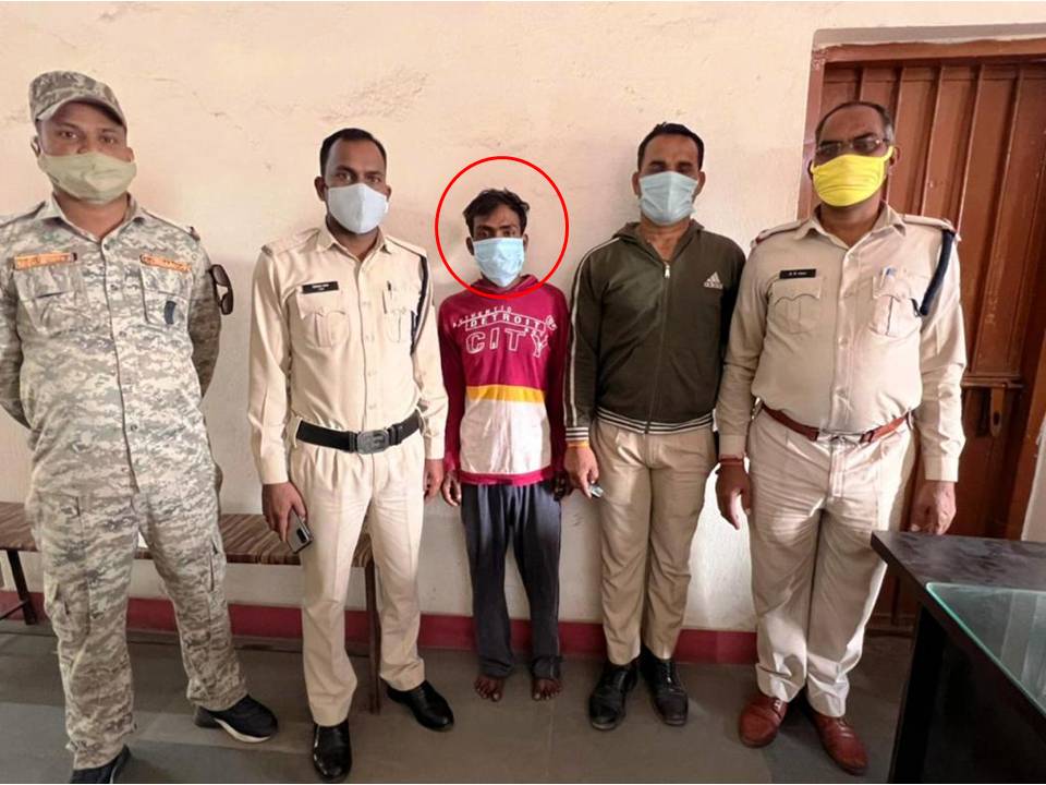 शराबी युवक धनागर साप्ताहिक बाजार में किशोरी से किया छेड़खानी….
