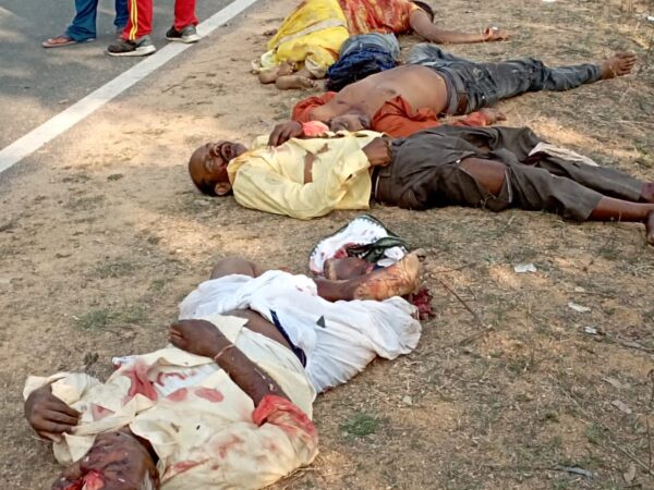 ब्रेकिंग न्यूज़- ओड़िशा के नुवापाड़ा जिले में एक जबरदस्त सड़क दुघर्टना , महासमुंद जिले के 6 लोगों की दर्दनाक मौत