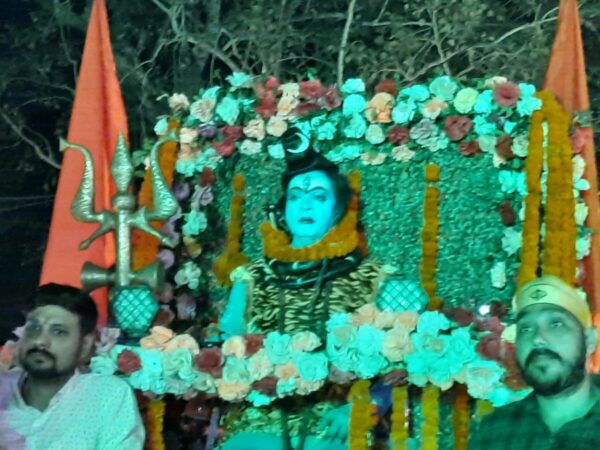 महाशिवरात्रि पर निकली देवो के देव महादेव शिव जी की अनोखी बारात