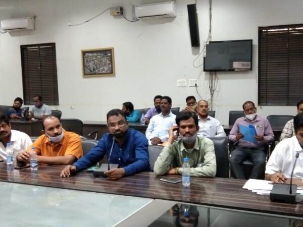 वार्ड के सभी छुटे हुए ओबीसी वर्ग के लोगों का बनवाएं राशन कार्ड-कलेक्टर