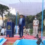 सीआईएसएफ के स्थापना दिवस पर डॉ प्रेमसागर मिश्रा, सीएमडी एसईसीएल रहे मुख्य अतिथि<br>गेवरा क्षेत्र में ली परेड टुकड़ी की सलामी, अर्ध-सैनिक बल के योगदान को बताया महत्वपूर्ण