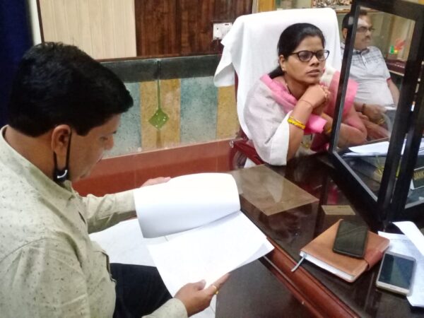 शहर की सड़क निर्माण के लिए शासन से 32 करोड़ की मांग0 एमआईसी की बैठक में लिया गया निर्णय