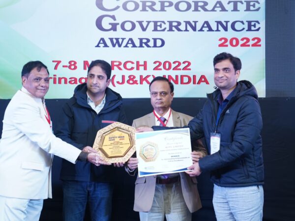 एनटीपीसी कोरबा ग्रीनटेक फाउंडेशन द्वारा सुरक्षा उत्कृष्टता पुरस्कार से सम्मानित