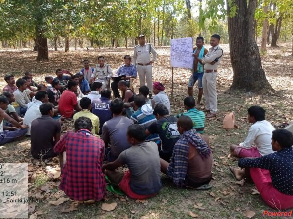 बिलासपुर वनमंडल ने  भरुवाडीह में जंगल को अग्नि से बचाव एवं वन्यजीव संरक्षण जागरूकता अभियान चलाया