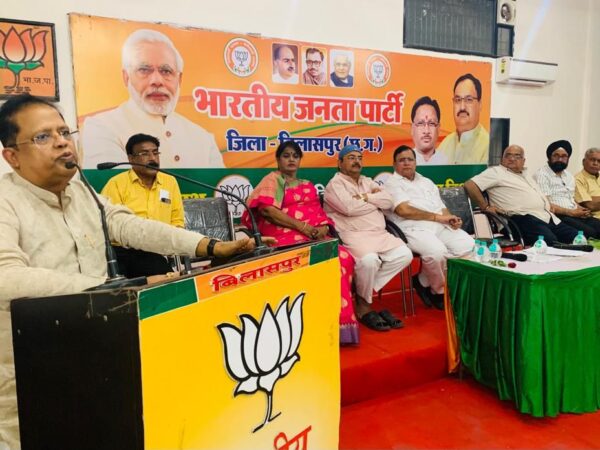 पूर्व मंत्री अमर अग्रवाल बिलासपुर  के भाजपा कार्यकर्ताओं के साथ 19 मार्च को देश की सबसे लोकप्रिय फिल्म ‘द कश्मीर फाइल’ देखेंगे