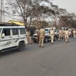 होली एवं शब-ए-बारात पर्व शहर के विभिन्न चौक, चौराहों पर ढाई घंटे पुलिस की फ्लैग मार्च…..