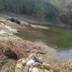 ग्राम टपरदा तालाब किनारे बनाई जा रही थी महुआ शराब, पुसौर पुलिस ने की रेड….