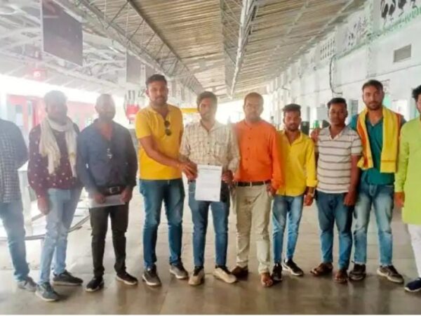युवा कांग्रेस जिला कोरबा ने रेलवे डीआरएम,कोरबा को सौपा ज्ञापन..