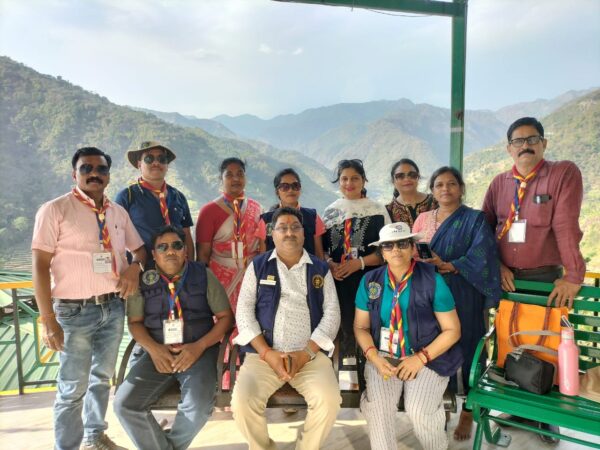 हाईक कार्यक्रम में उत्तराखंड के जनजीवन और रहन सहन से रूबरू हुए हाइकर्स