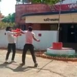 कोरबा : पुलिस ने आरोपी को नहीं छोड़ा तो उपसरपंच के पुत्र ने साथियों के साथ मिलकर की थाना प्रभारी से मारपीट