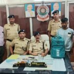 आरपीएफ तथा जीआरपी बिलासपुर के संयुक्त प्रयास से पकड़ा गया गांजे का तस्कर