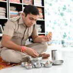 एसपी कोरबा ने अपनी ड्यूटी की शुरुआत बोरे बासी खाकर की