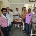 ब्राहम्ण समाज के भवन में दस लाख की लागत से बनेगा सांस्कृतिक भवन<br>समाज के पदाधिकारियों की मांग पर संसदीय सचिव ने की घोषणा