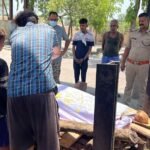 मां के निधन बाद बच्चों को अपने नहीं मिले तो पहुंचे टीआई के पास, टीआई ने कराया अंतिम संस्कार.