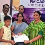 पीएम केयर्स फॉर चिल्ड्रन योजना के तहत जिले के 18 बच्चों को मिली सहायता<br>शिक्षा और बेहतर भविष्य के लिए मिलेंगे 10 लाख रुपये