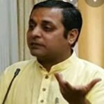 उनकी आदत हो गयी है अपमान करने की और मेरी आदत हो गयी है अपमान सहन करने की
